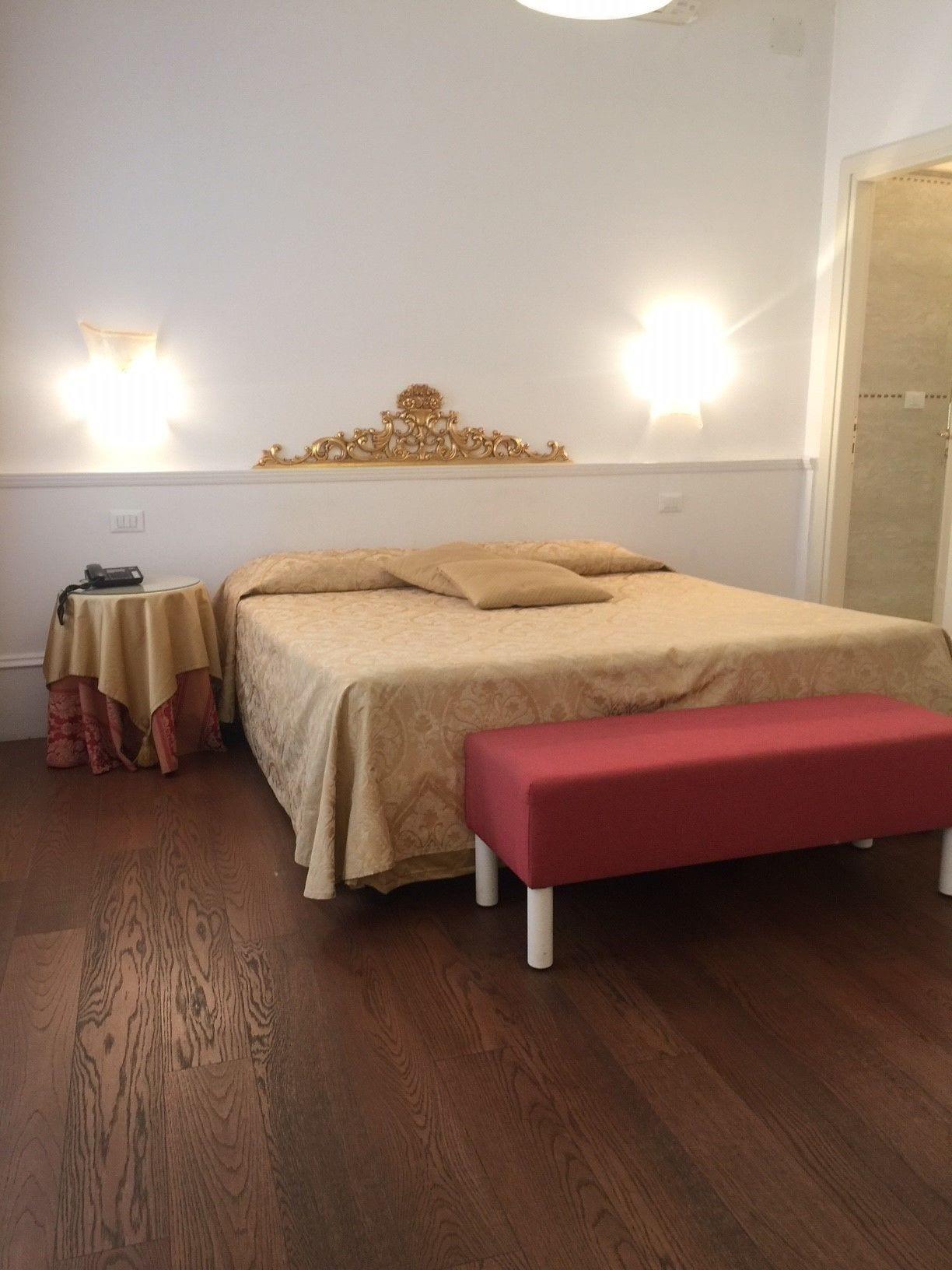 Ca' Dei Polo Hotel Venesia Bagian luar foto