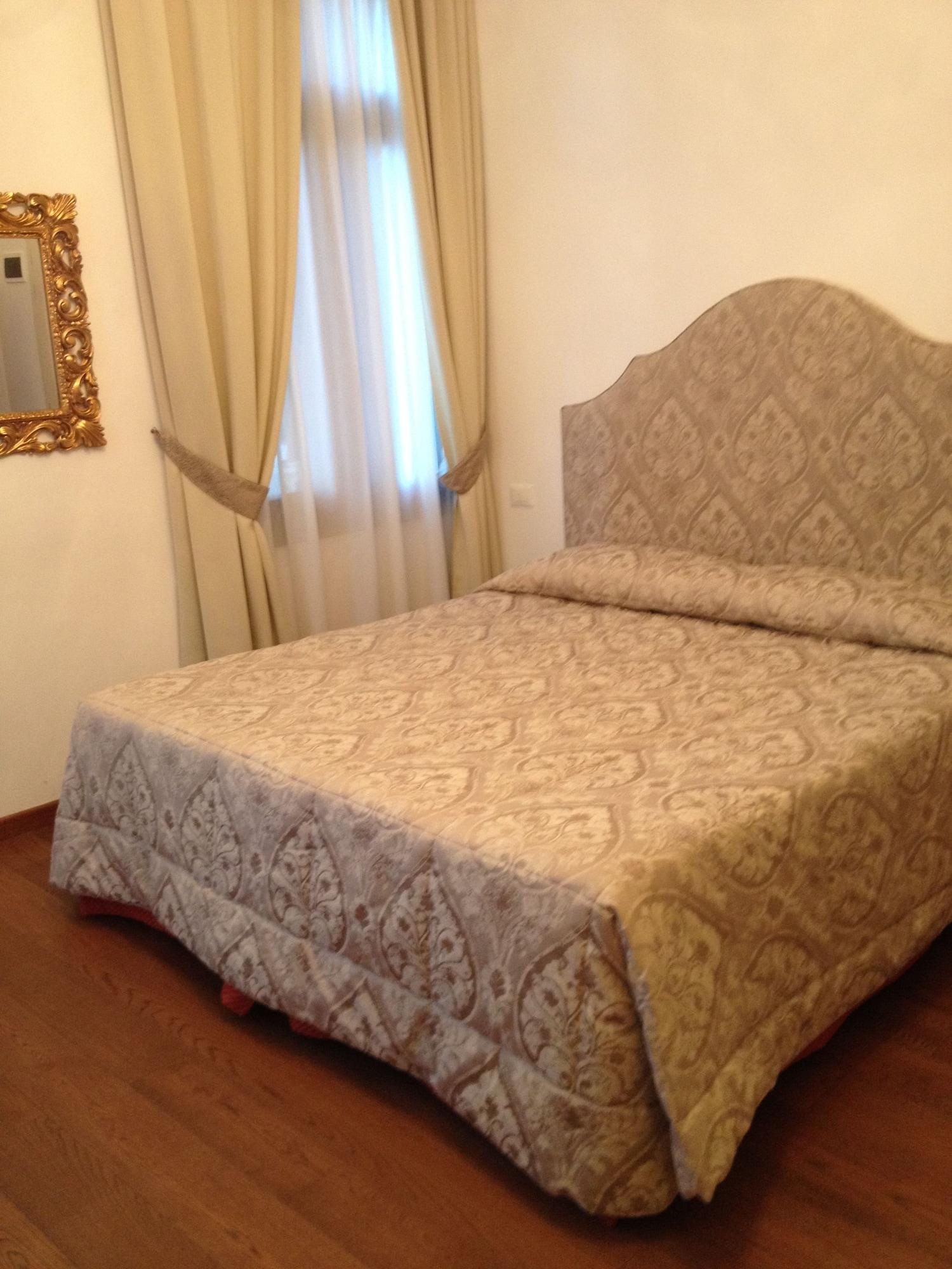 Ca' Dei Polo Hotel Venesia Bagian luar foto